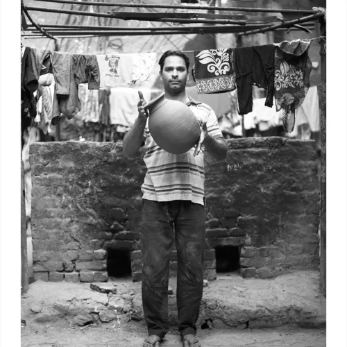 Dropping a Kumbhar Wala Matka