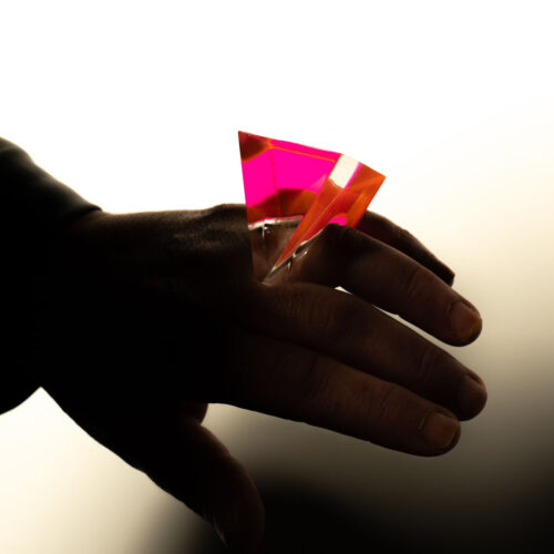The space in between (Ring red 1)