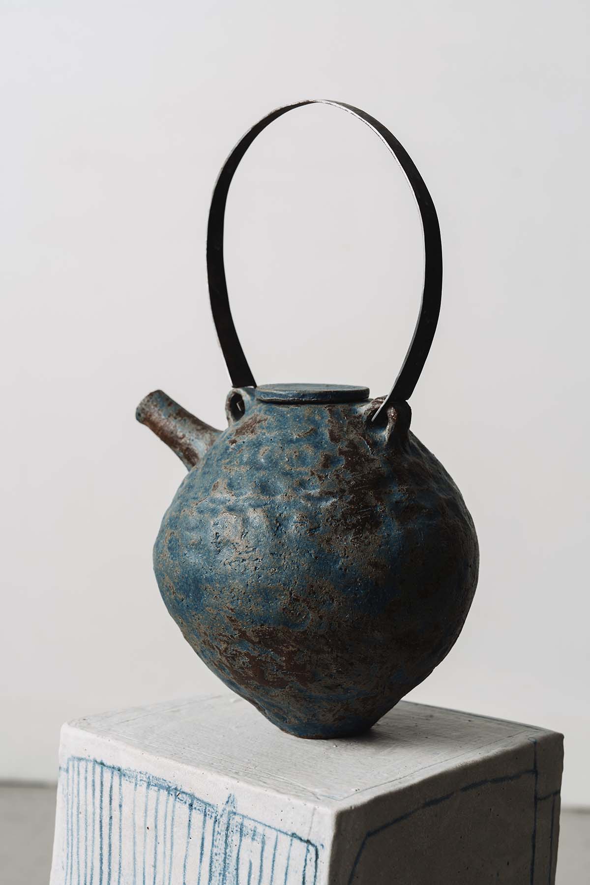 Following water: Teapot