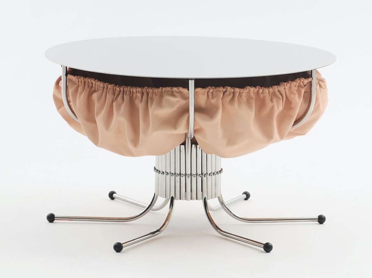 bernebeifreeman x Fritz Hansen Coat Tree